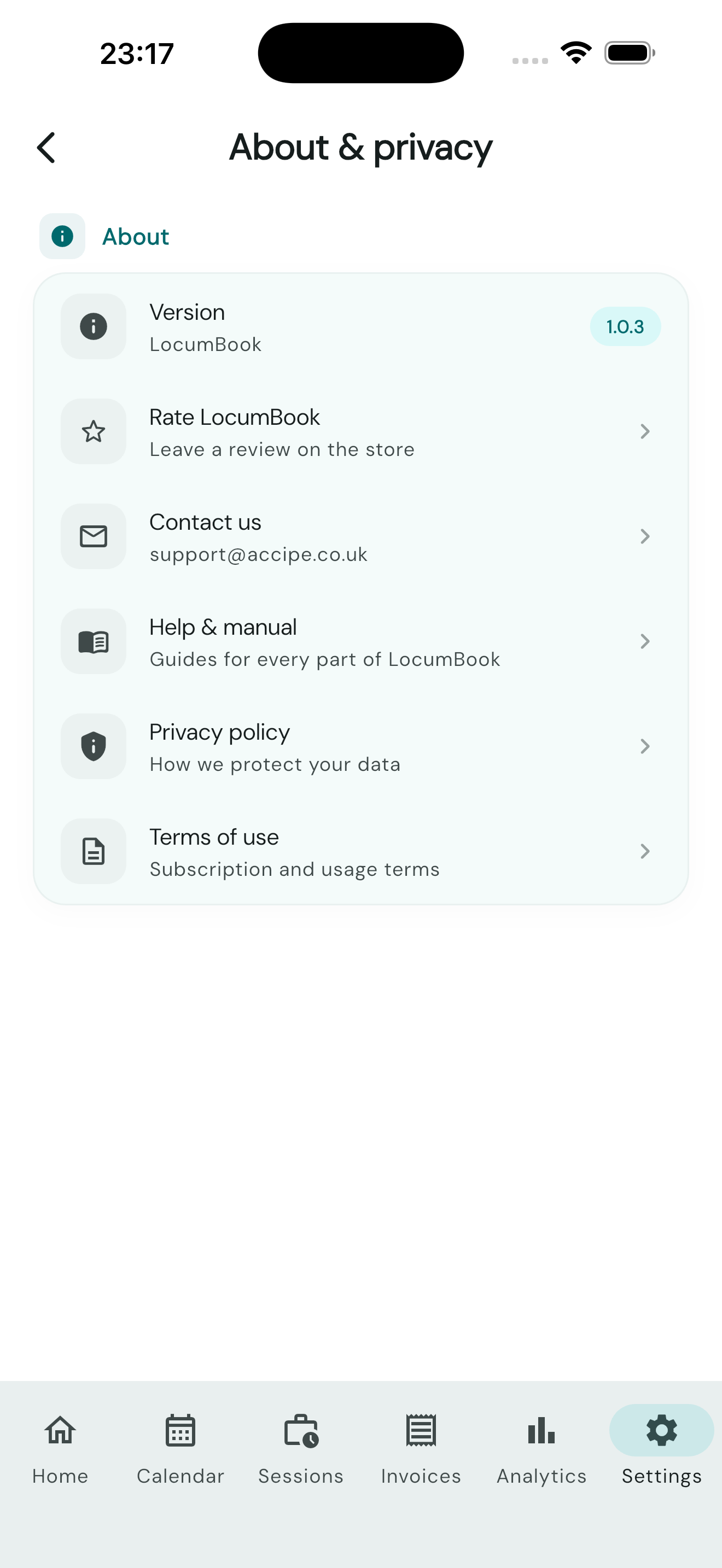About and privacy links in Settings